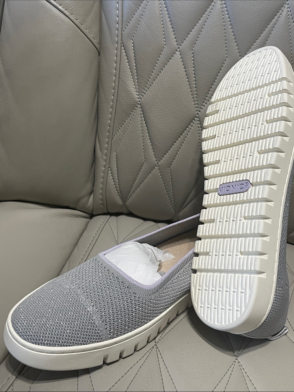 Vionic Women’s Slip-On Knit Flat — Light Gray with lilac - Picture 11 of 11